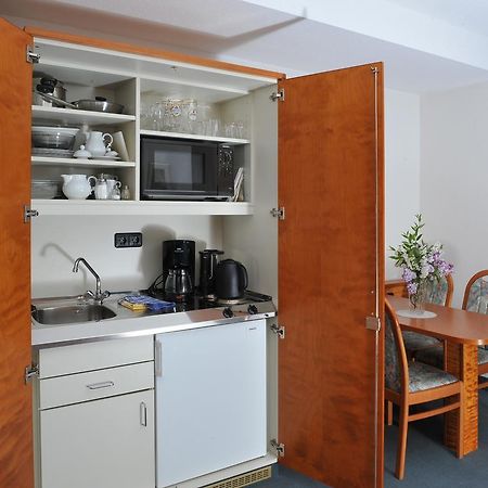 Hotel Gruener Baum Pommersfelden Extérieur photo