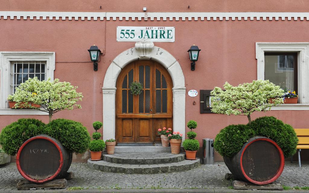 Hotel Gruener Baum Pommersfelden Extérieur photo